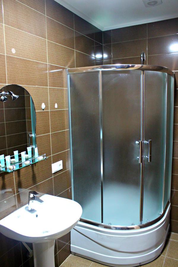 Getaway Hotel Тбилиси Экстерьер фото