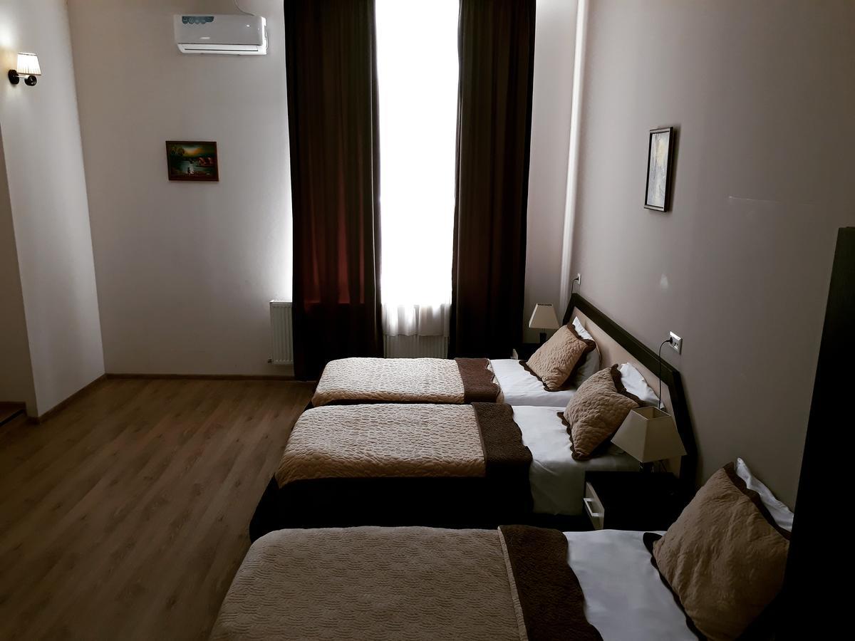 Getaway Hotel Тбилиси Экстерьер фото