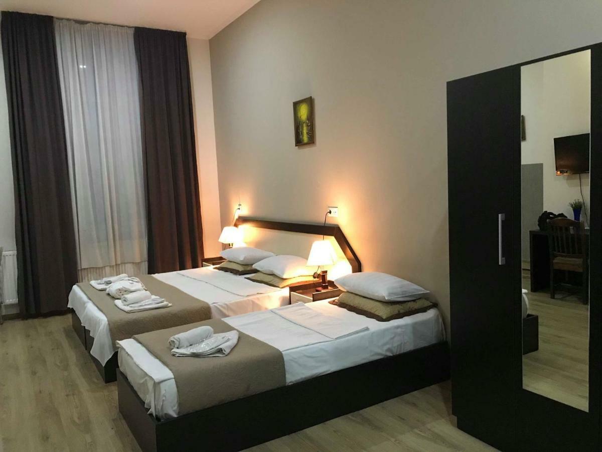 Getaway Hotel Тбилиси Экстерьер фото